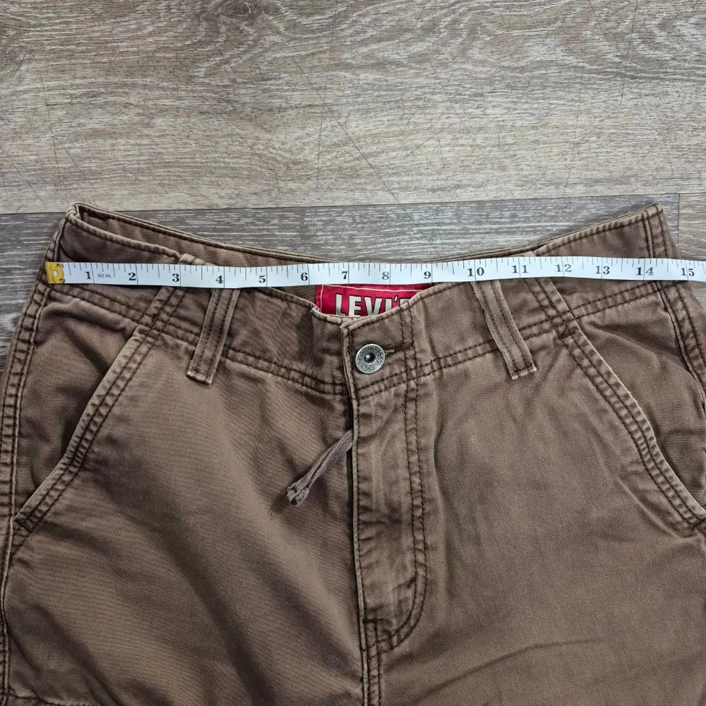 Men's Levi's Brown Cargo Shorts Waist 29